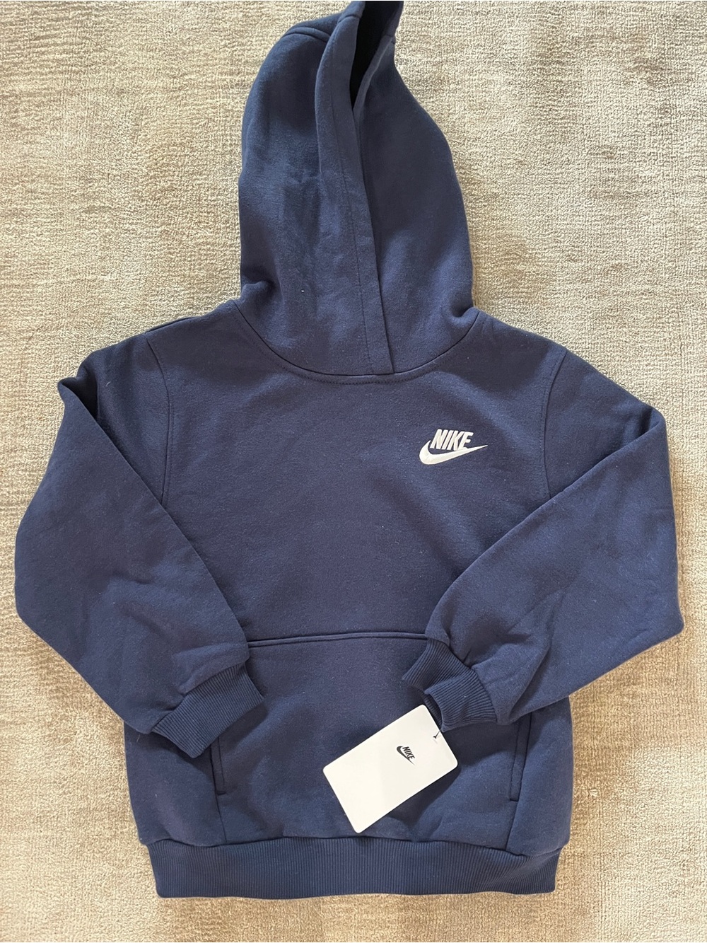 NWT Nike Boys Navy Pullover Hooded Sweatshirt Embroidered Logo Size 6-7 Years